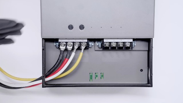 Anker SOLIX F3800 Portable Power Station, 3840Wh LiFePO4 Batteries